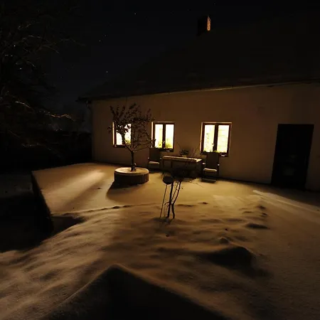 Dvůr Apartmán Obora (South Bohemian)