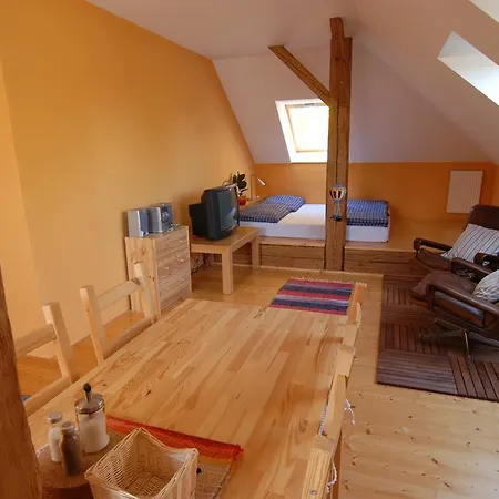 Dvur Appartement Obora (South Bohemian)