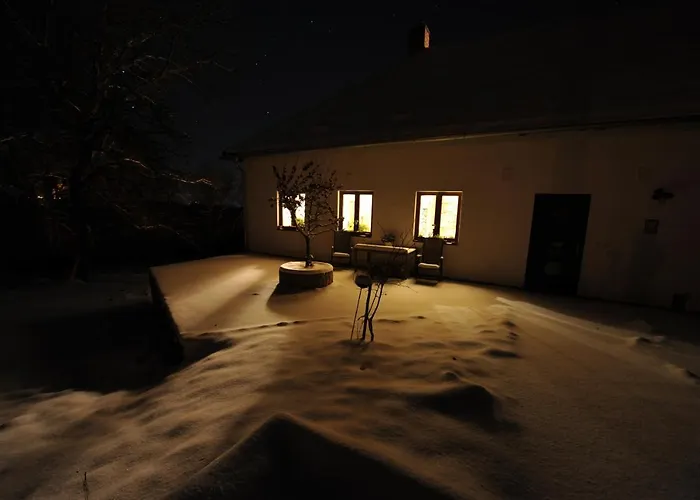 德福尔膳食公寓酒店 公寓 Obora (South Bohemian)